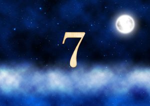 ７番の月の館